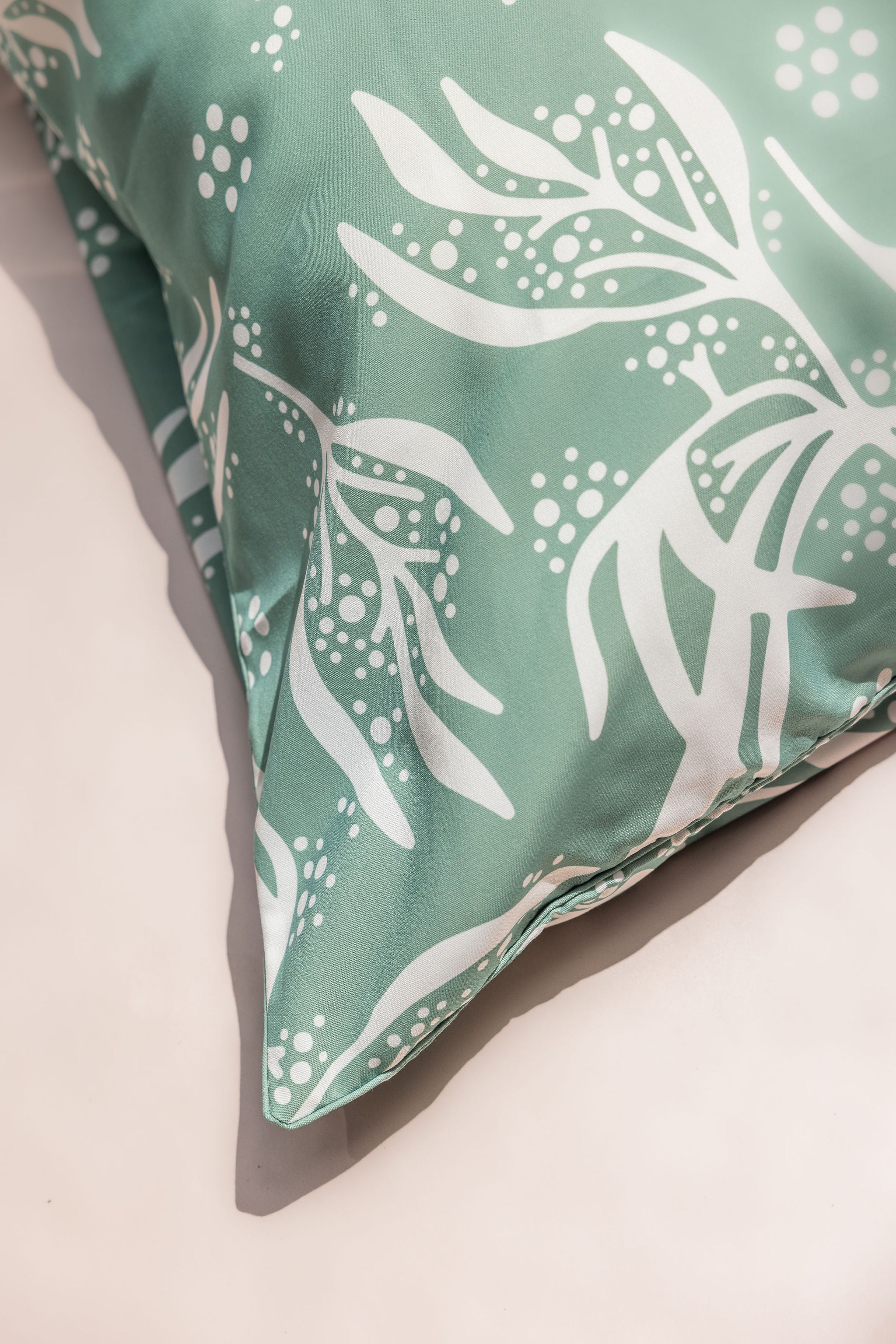 Green Wattle Outdoor cushion cover