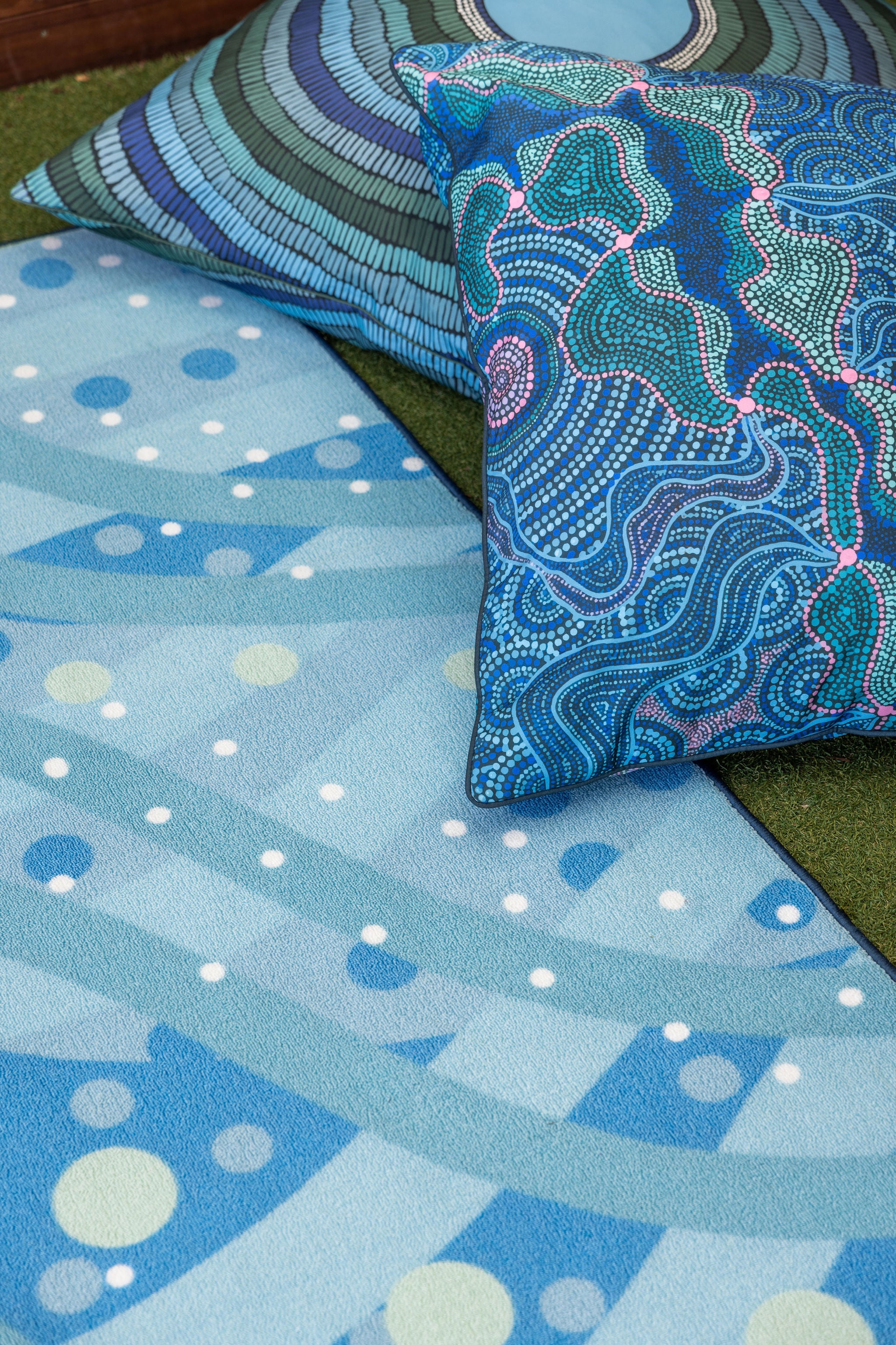'Gulpaga' Waterhole Outdoor cushion cover
