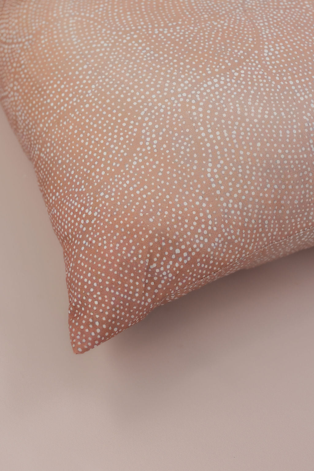 Healing Tea Tree Lake Cushion