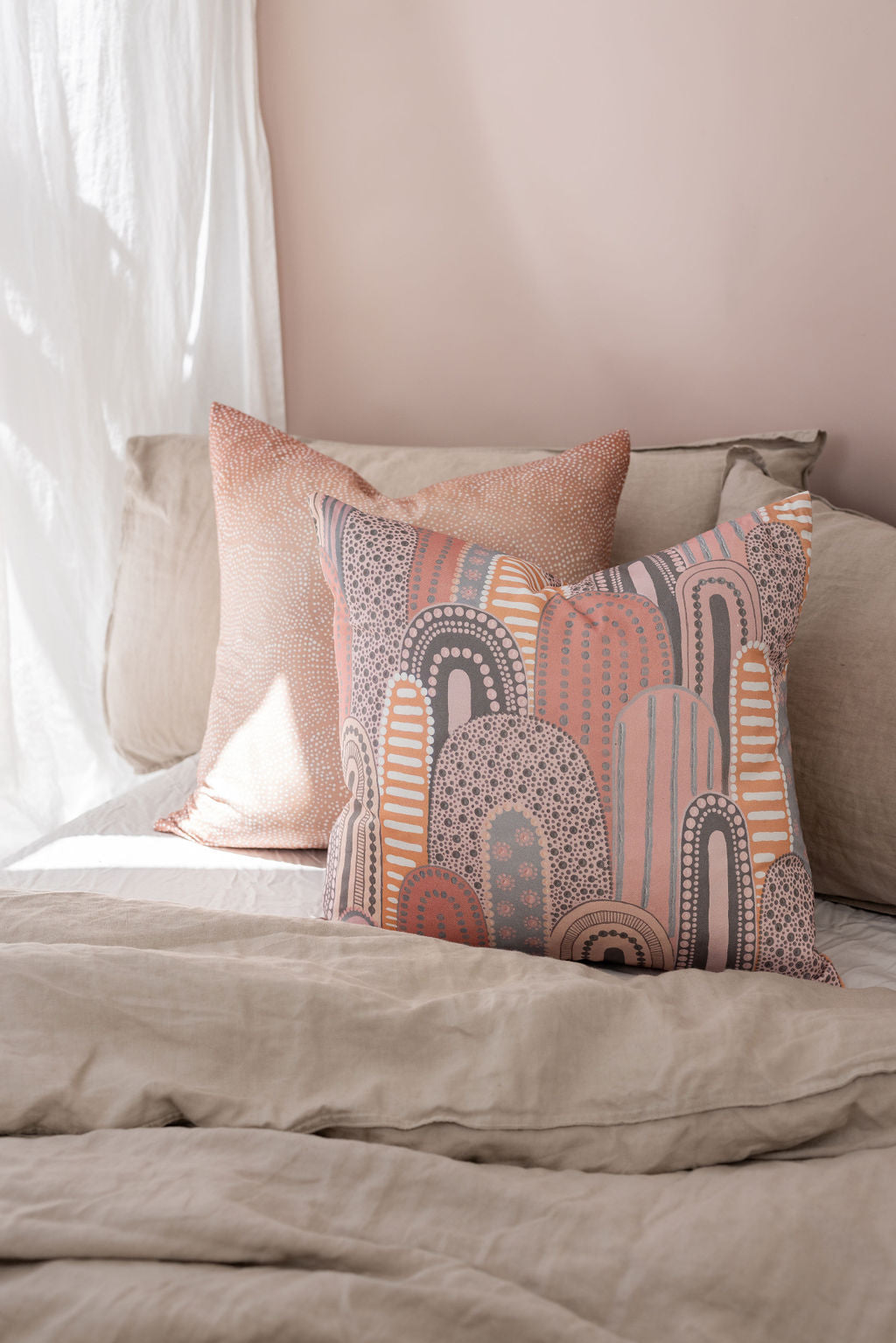 'Yarong Mulei' Sandhills Cushion
