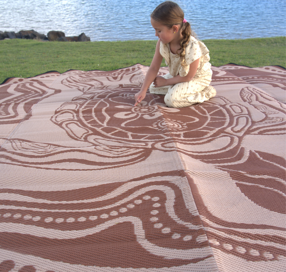 Turtle Recycled Mat (Brown)