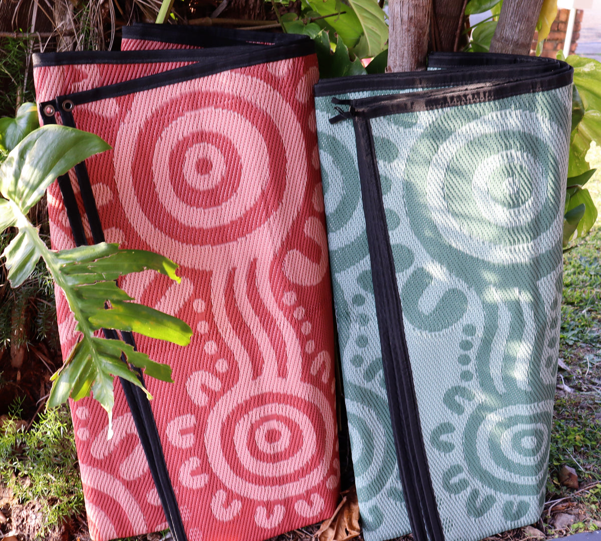 Coastal People Recycled mat (Green/Olive) | EMRO Designs