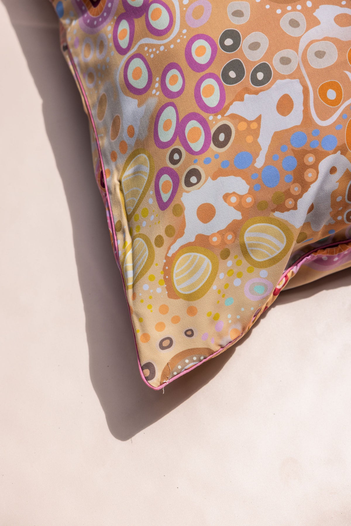 &#39;Yugari&#39; Pipi Outdoor cushion cover