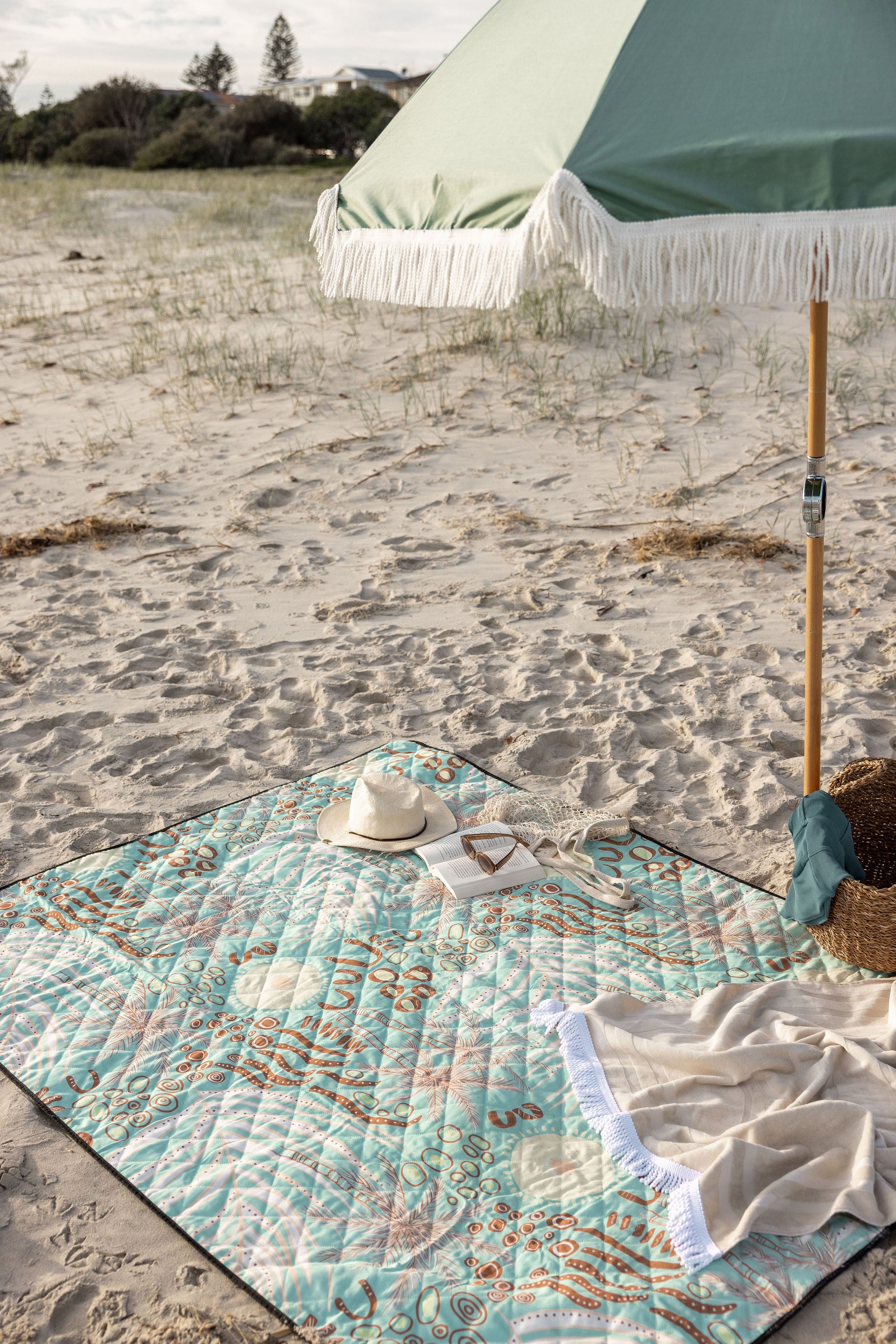 Picnic Rug Sit in the Sun